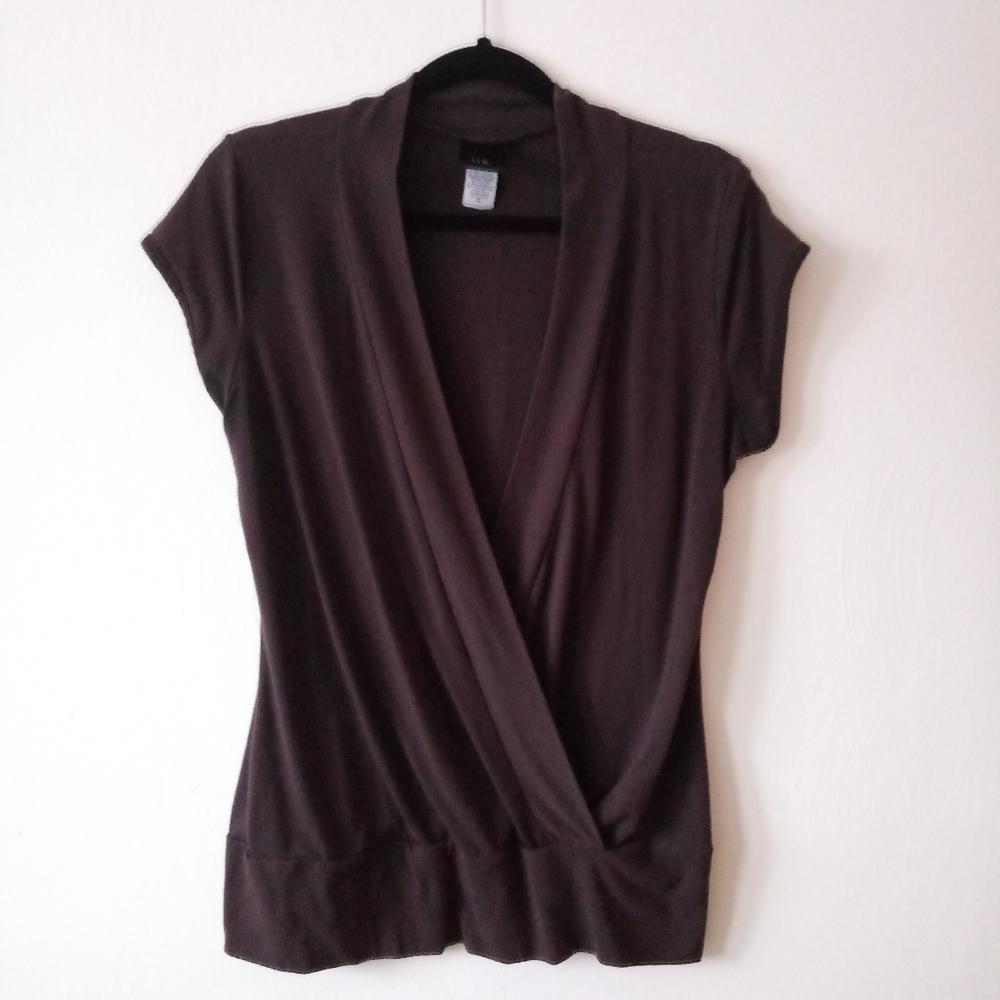 Brown deep v top